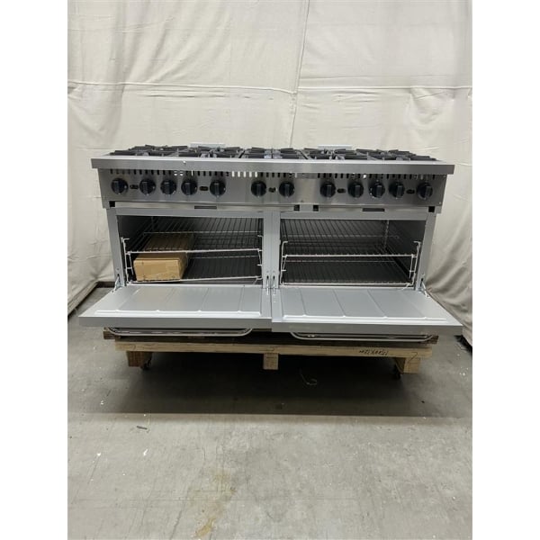 Scratch and Dent MainStreet Equipment E60-N Natural Gas 10 Burner 60" Range with 2 Standard Ovens - 360,000 BTU