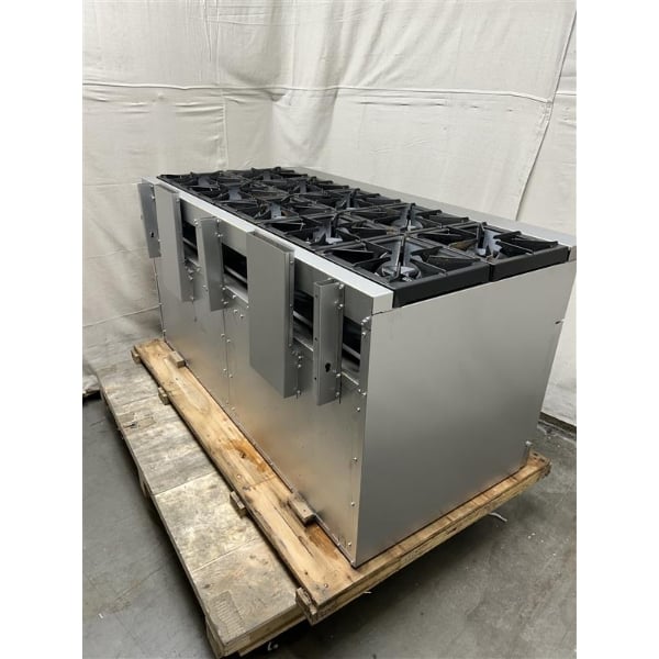 Scratch and Dent MainStreet Equipment E60-N Natural Gas 10 Burner 60" Range with 2 Standard Ovens - 360,000 BTU