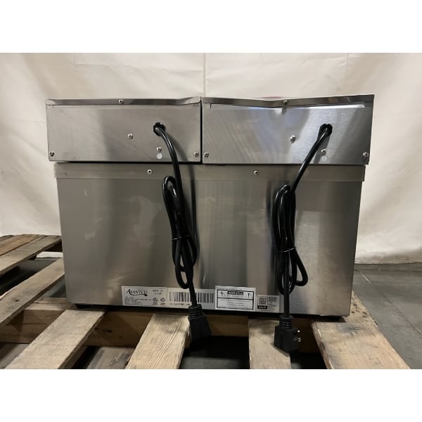 Scratch and Dent Avantco F202 30 lb. Dual Tank Medium-Duty Electric Countertop Fryer - 208-240V, 5400/7200W