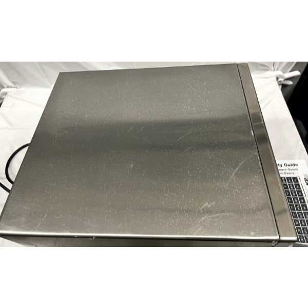 Scratch and Dent Amana HDC182 Heavy Duty Stainless Steel Commercial Microwave with Push Button Controls - 208/240V, 1800W