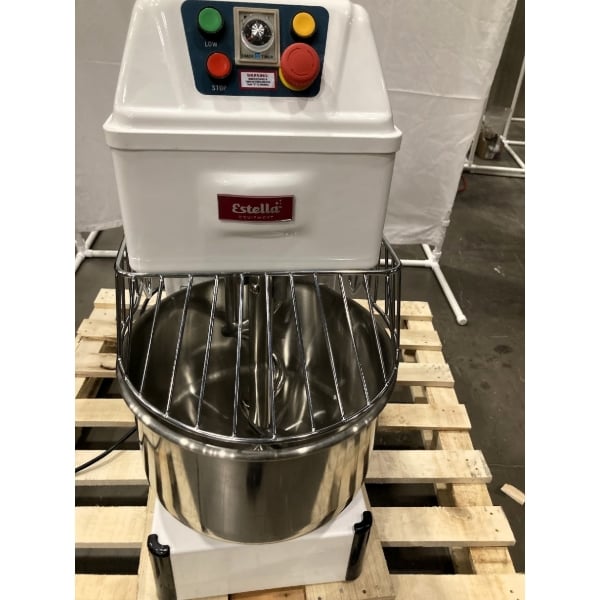 Scratch and Dent Estella SM20 20 Qt. / 28 lb. Two-Speed Spiral Dough Mixer - 120V, 2 hp