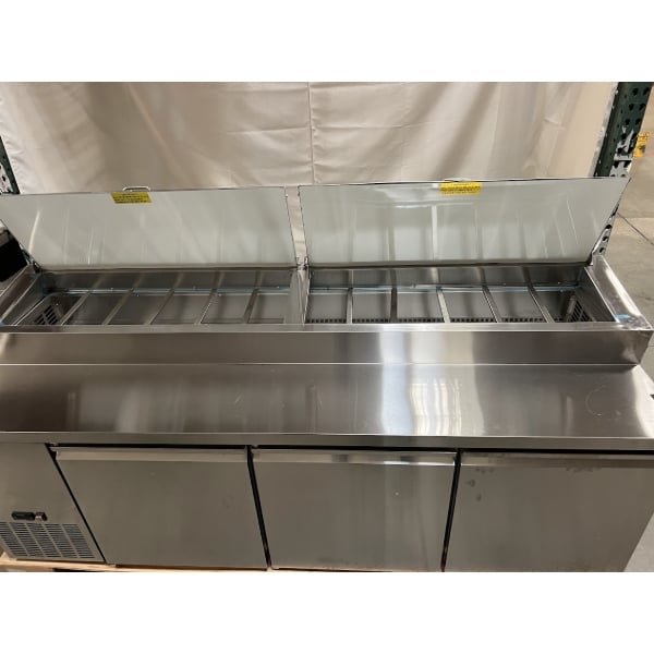 Scratch and Dent Avantco SSPPT-3 94" 3 Door Refrigerated Pizza Prep Table