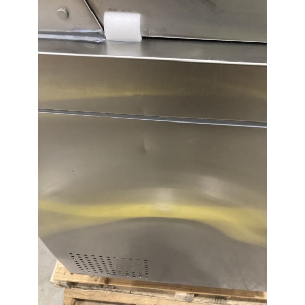 Scratch and Dent Avantco SS-PT-48-HC 46 3/4" 2 Door Stainless Steel Refrigerated Sandwich Prep Table