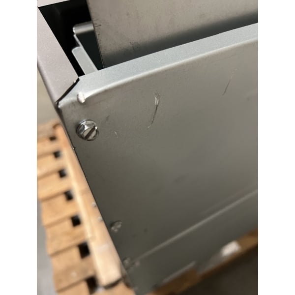 Scratch and Dent Avantco FF100 Liquid Propane 70-100 lb. Stainless Steel Tube Floor Fryer - 150,000 BTU