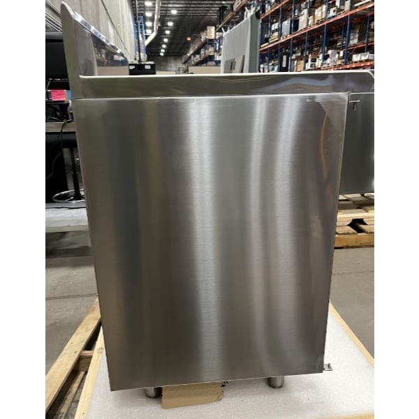 Scratch and Dent Advance Tabco HK-SS-243M 24" x 36" 14 Gauge Enclosed Base Stainless Steel Work Table with Fixed Midshelf and 5" Backsplash
