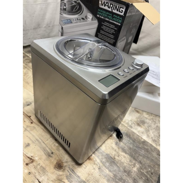 Scratch and Dent Waring WCIC25 2.5 Qt. Compressor Ice Cream Maker - 120V, 180W