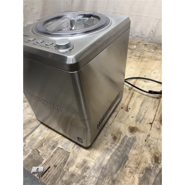 Scratch and Dent Waring WCIC25 2.5 Qt. Compressor Ice Cream Maker - 120V, 180W