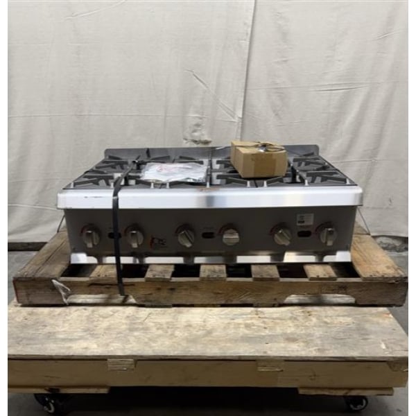 Scratch and Dent Cooking Performance Group R-CPG-36-NL 6 Burner Gas Countertop Range / Hot Plate - 132,000 BTU