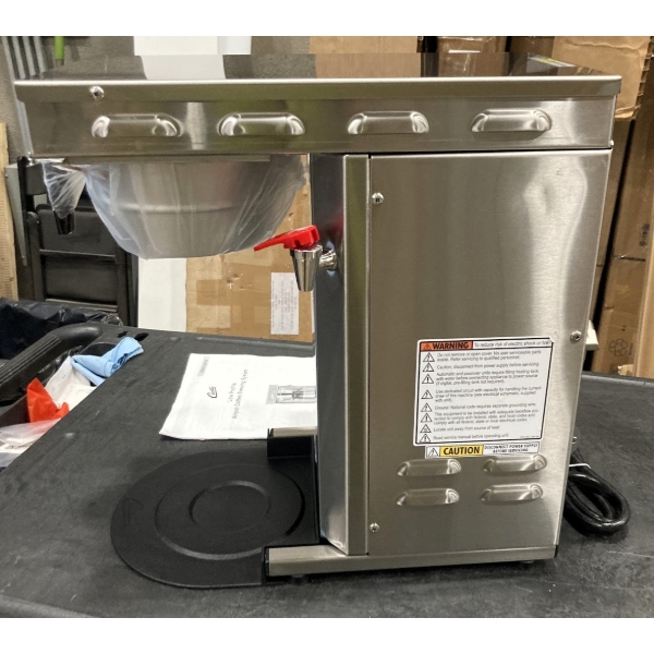 Scratch and Dent Curtis TLP12A Low-Profile 18" Automatic Airpot Brewer with Stainless Steel Finish - 120V, 1,500W
