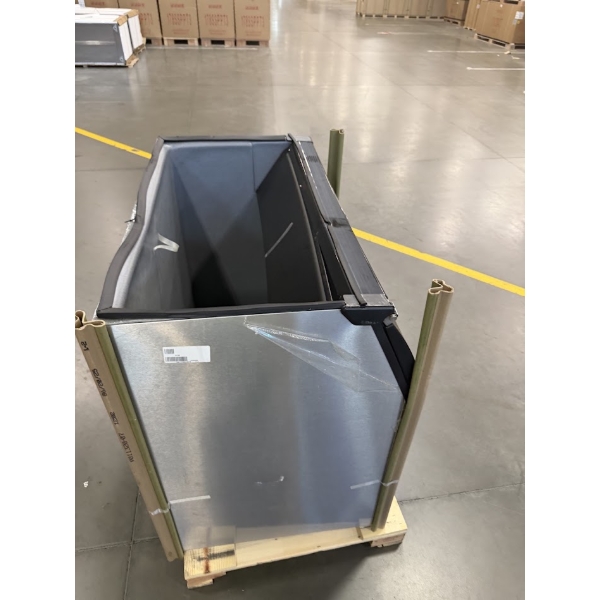 Scratch and Dent Ice-O-Matic B110 48" Reinforced Ice Storage Bin - 854 lb.