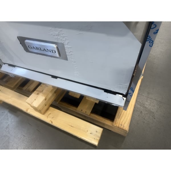 Scratch and Dent Garland G60-10CC Natural Gas 10 Burner 60" Range with 2 Convection Ovens - 406,000 BTU