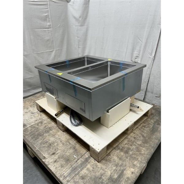 Scratch and Dent ServIt SDW-2H Two Pan Full Size Insulated Drop-In Hot Food Well - 208/240V