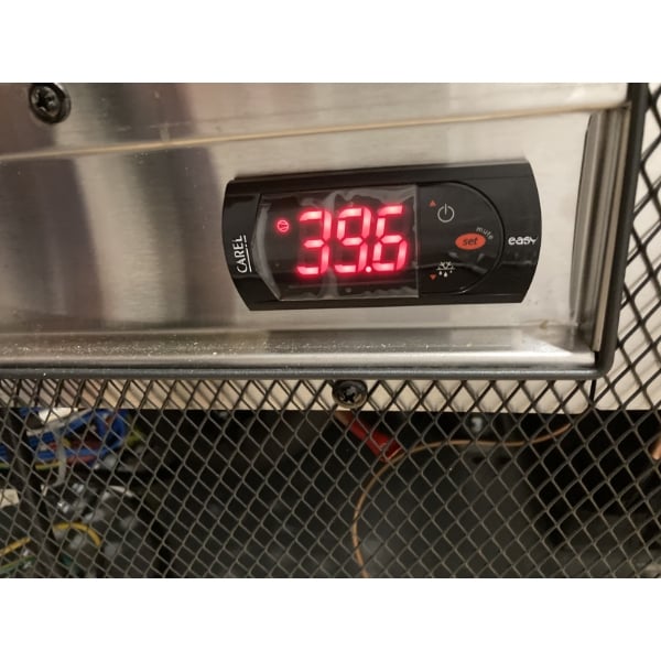 Scratch and Dent Avantco SS-PT-27M-HC 27" 1 Door Mega Top Stainless Steel Refrigerated Sandwich Prep Table