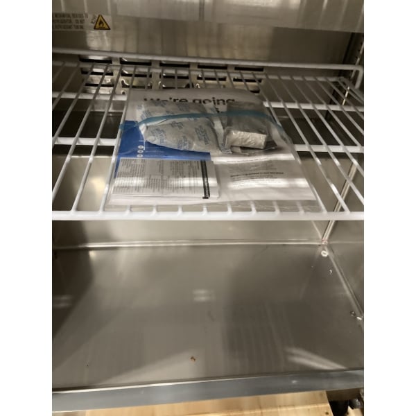 Scratch and Dent Avantco SS-PT-27M-HC 27" 1 Door Mega Top Stainless Steel Refrigerated Sandwich Prep Table