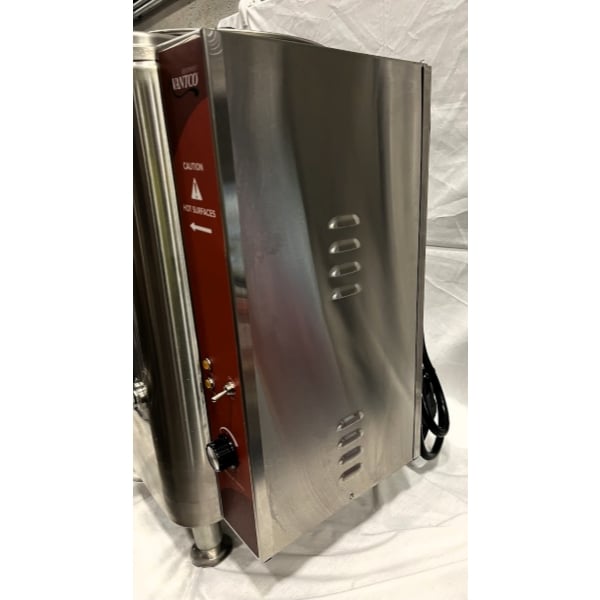 Scratch and Dent Avantco HWD15D 15 Gallon Bulk Hot Water Dispenser - 208/240V, 7,000W