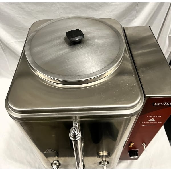 Scratch and Dent Avantco HWD15D 15 Gallon Bulk Hot Water Dispenser - 208/240V, 7,000W