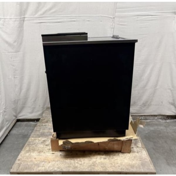 Scratch and Dent Avantco GF36-HC 36" Black Glass Froster / Plate Chiller - 115V