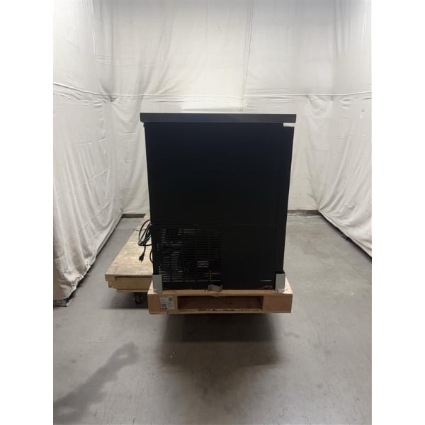 Scratch and Dent Avantco UBB-4G-HC 90" Black Counter Height Glass Door Back Bar Refrigerator with LED Lighting
