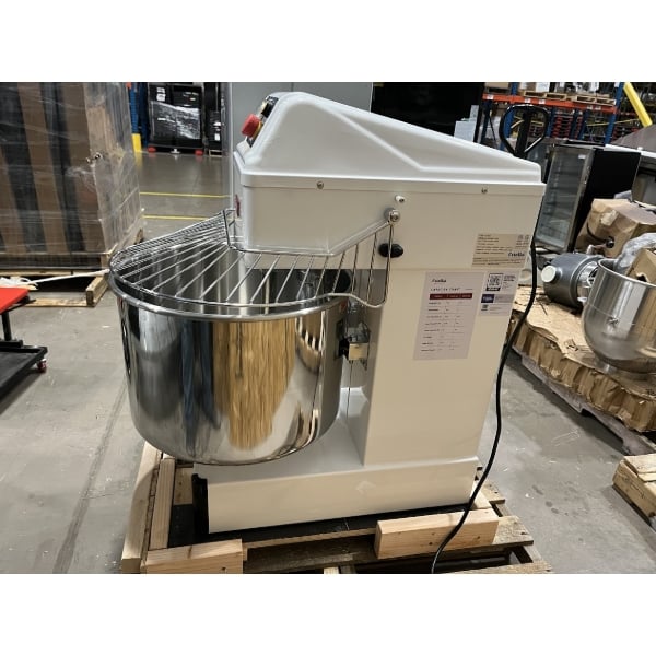 Scratch and Dent Estella SM60 60 Qt. / 88 lb. Two-Speed Spiral Dough Mixer - 220V, 4 hp