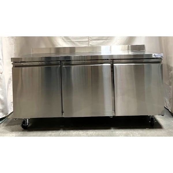 Scratch and Dent Avantco SS-WT-72R-HC 72" Three Door Worktop Refrigerator with 3 1/2" Backsplash