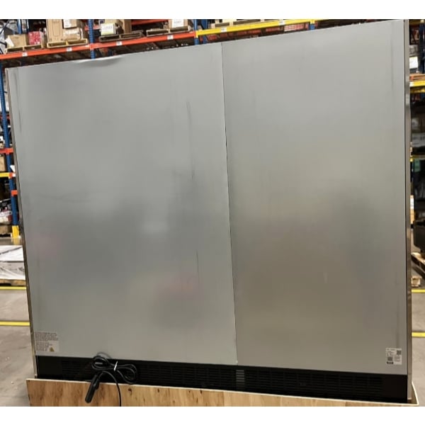 Scratch and Dent Avantco SS-3R-HC 81 5/16" Stainless Steel Solid Door Reach-In Refrigerator
