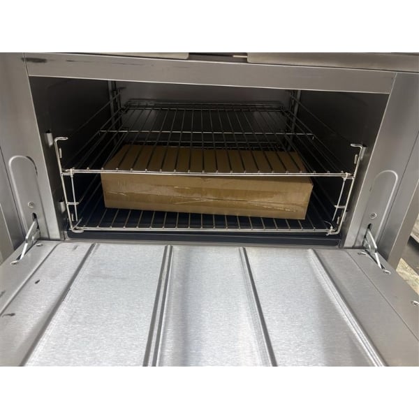 Scratch and Dent Cooking Performance Group S36-N Natural Gas 6 Burner 36" Range with Standard Oven - 210,000 BTU