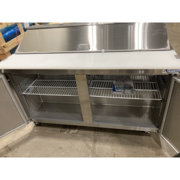 Scratch and Dent Avantco SS-PT-60-HC 60" 2 Door Stainless Steel Refrigerated Sandwich Prep Table