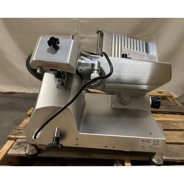 Scratch and Dent Avantco SL512 12" Manual Gravity Feed Meat Slicer - 1/2 hp