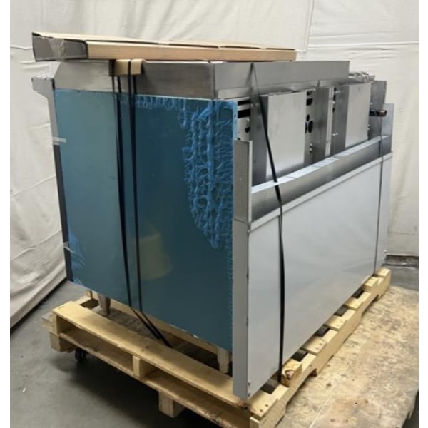Scratch and Dent U.S. Range U48-2G36SS Natural Gas 2 Burner 48" Range with 36" Manual Griddle and Cabinet Base - 118,000 BTU