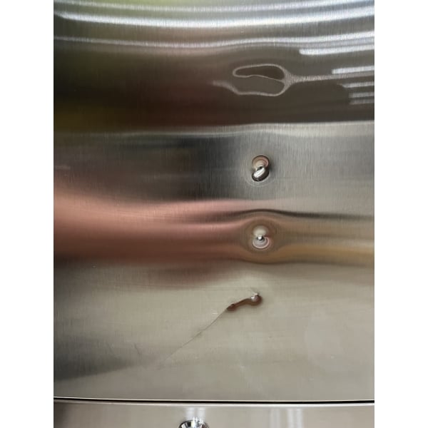 Scratch and Dent Avantco A-12F-HC 25" Solid Door Reach-In Freezer