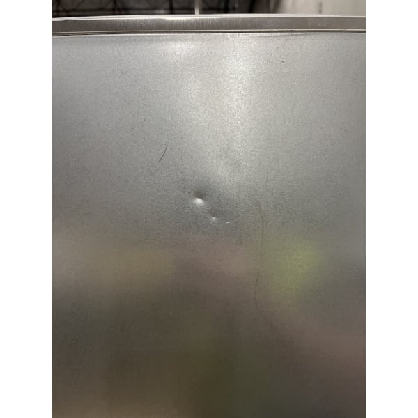 Scratch and Dent Avantco A-12F-HC 25" Solid Door Reach-In Freezer