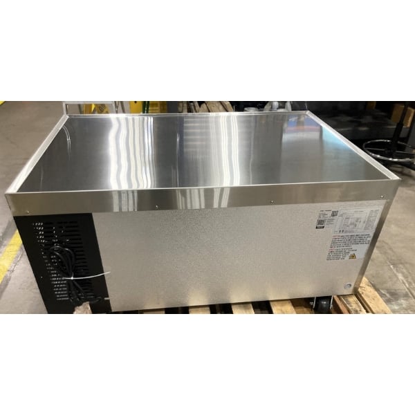 Scratch and Dent Avantco CBE-48-HC 48" 2 Drawer Refrigerated Chef Base