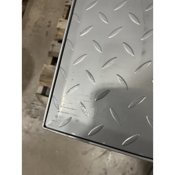 Scratch and Dent Regency 70 lb. 35 GPM Grease Trap with 3" Non-Threaded Connections - PDI Certified