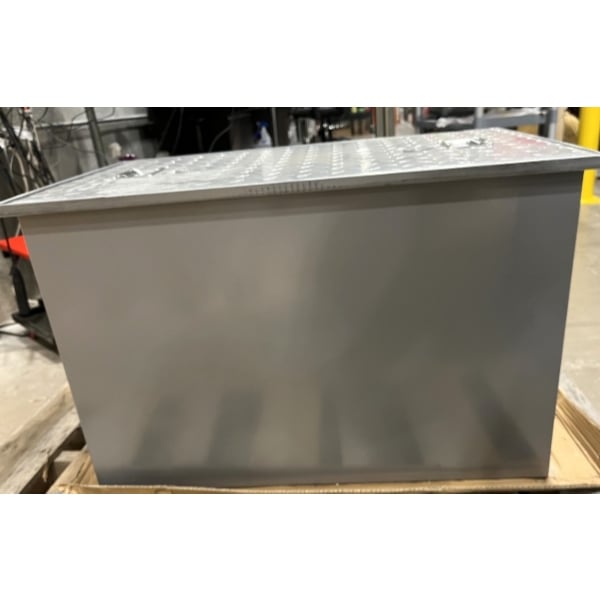 Scratch and Dent Regency 70 lb. 35 GPM Grease Trap with 3" Non-Threaded Connections - PDI Certified