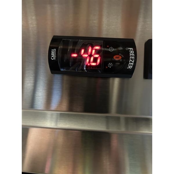 Scratch and Dent Avantco SS-3F-HC 81 5/16" Stainless Steel Solid Door Reach-In Freezer