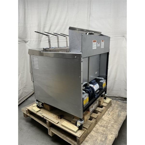 Scratch and Dent Henny Penny OFE-322.03 65 lb. 2-Well Electric Fryer with Computron 1000 Controls - 208V, 3 Phase
