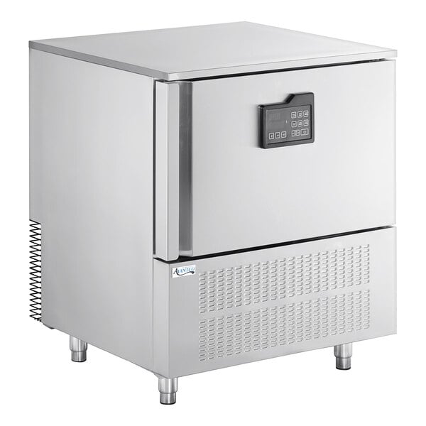 Scratch and Dent Avantco SF-5 30" Countertop Blast Chiller / Freezer 31 lb. / 26 lb.