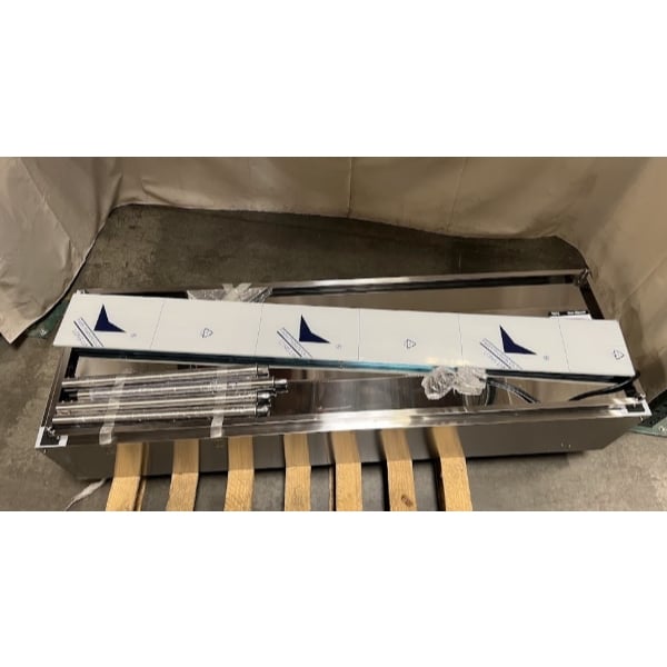 Scratch and Dent Avantco STE-5S Five Pan Open Well Electric Steam Table with Undershelf - 208/240V, 3750W