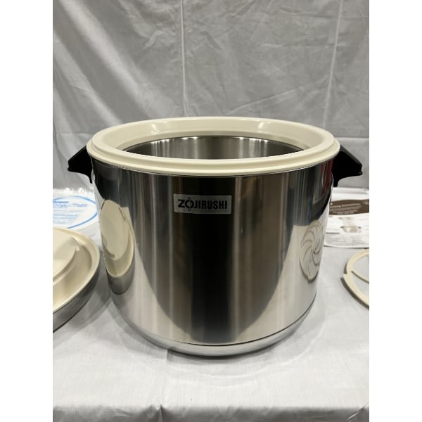 Scratch and Dent Zojirushi RDS-600 66 Cup (Cooked) Stainless Steel Sushi Rice Container