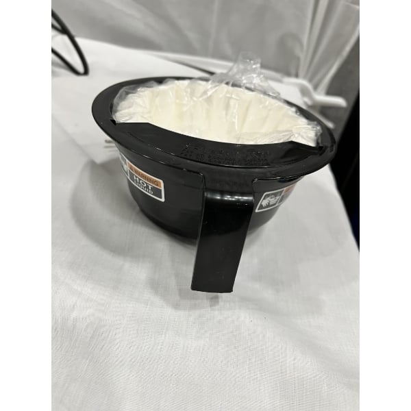 Scratch and Dent Bunn 38700.0011 Axiom DV-TC Thermal Carafe Coffee Brewer - Dual Voltage