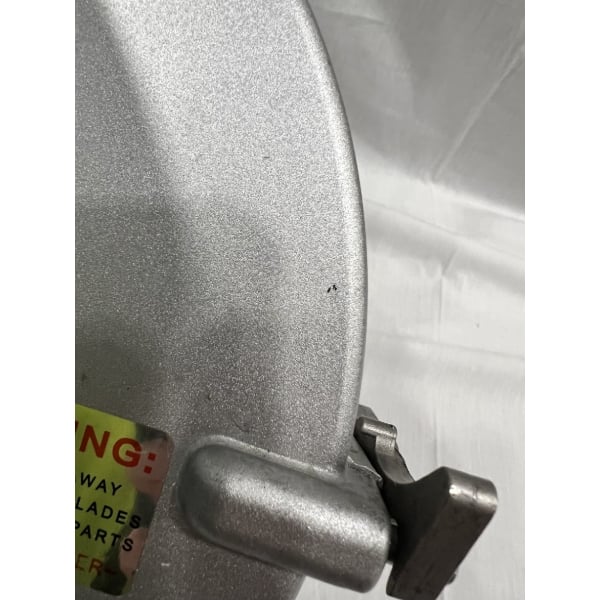 Scratch and Dent Shredder Attachment for Mixers with #22 Hubs