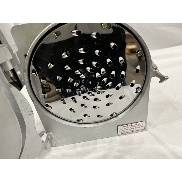 Scratch and Dent Shredder Attachment for Mixers with #22 Hubs