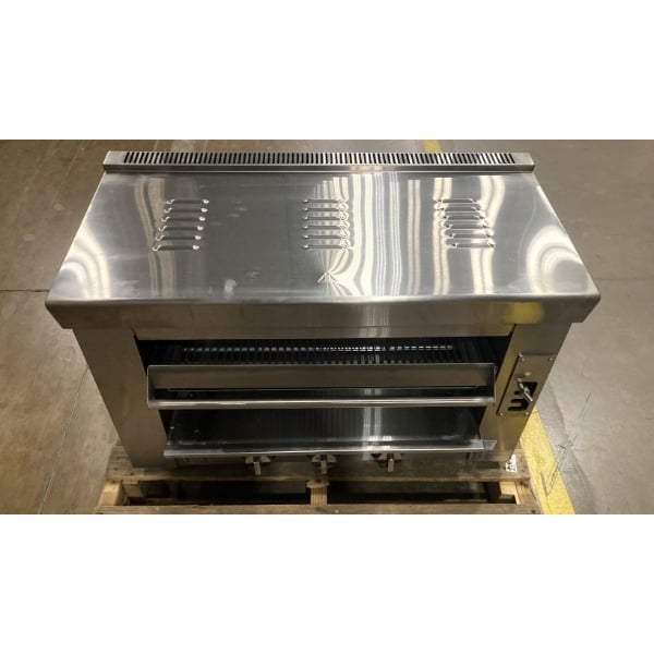 Scratch and Dent Cooking Performance Group S-36-SB-N 36" Natural Gas Infrared Salamander Broiler with 36" Heat Shield and Mounting Brackets - 36,000 BTU