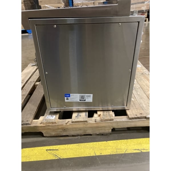 Scratch and Dent Cooking Performance Group S-36-SB-N 36" Natural Gas Infrared Salamander Broiler with 36" Heat Shield and Mounting Brackets - 36,000 BTU
