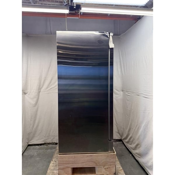 Scratch and Dent Avantco SS-2F-HC 54" Stainless Steel Two Section Solid Door Reach-In Freezer