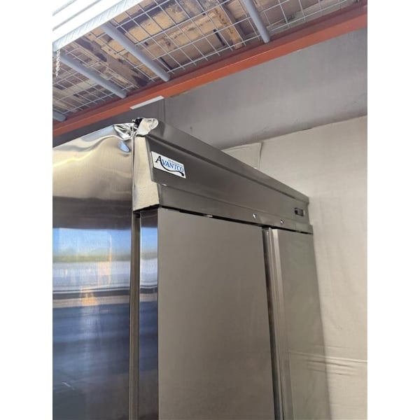 Scratch and Dent Avantco SS-2F-HC 54" Stainless Steel Two Section Solid Door Reach-In Freezer