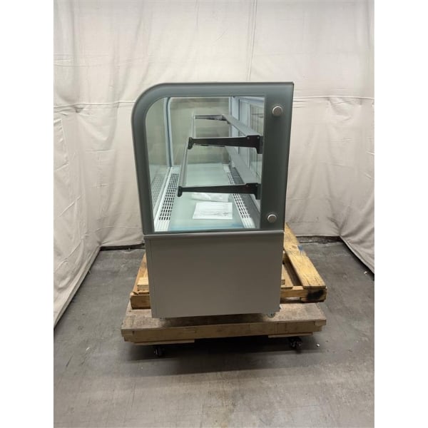 Scratch and Dent Avantco BC-60-HC 60" Curved Glass White Refrigerated Bakery Display Case