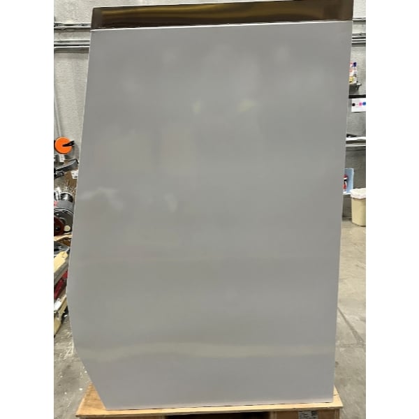 Scratch and Dent Avantco DDLC-50-W 50" White Square Glass Refrigerated Double-Duty Deli Case