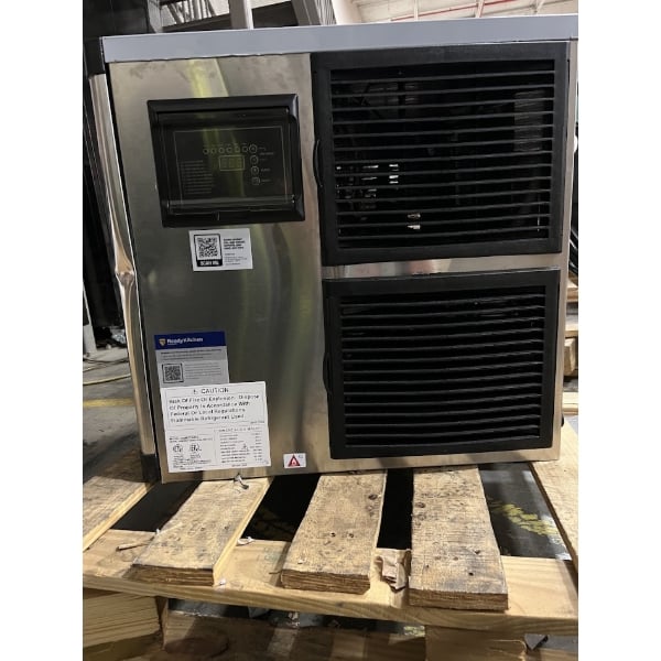 Scratch and Dent Avantco Ice MC-F-430-A 30" Air-Cooled Modular Full Cube Ice Machine - 397 lb., 115V