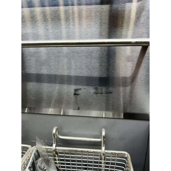 Scratch and Dent Avantco EF40-240-1 40 lb. Electric Floor Fryer - 240V, 1 Phase